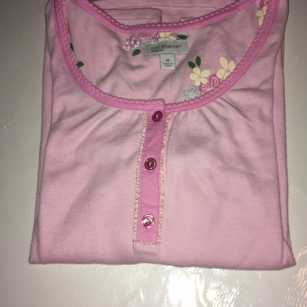 Croft and barrow pajamas pink size M very softNWOT